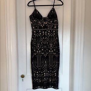 Gianni Bini Elegant Black Lace Midi Dress